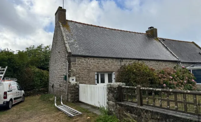 Nettoyage de toiture avec hydrofuge à Lorient, Lorient, COUVREUR.TA